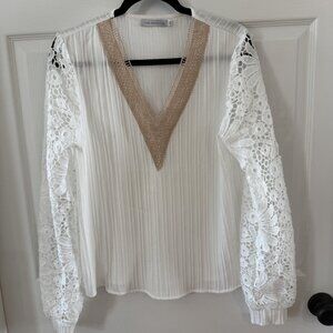 Miss Sparkling V-Neck Long Sleeve Floral Cut-Out Shirt - M